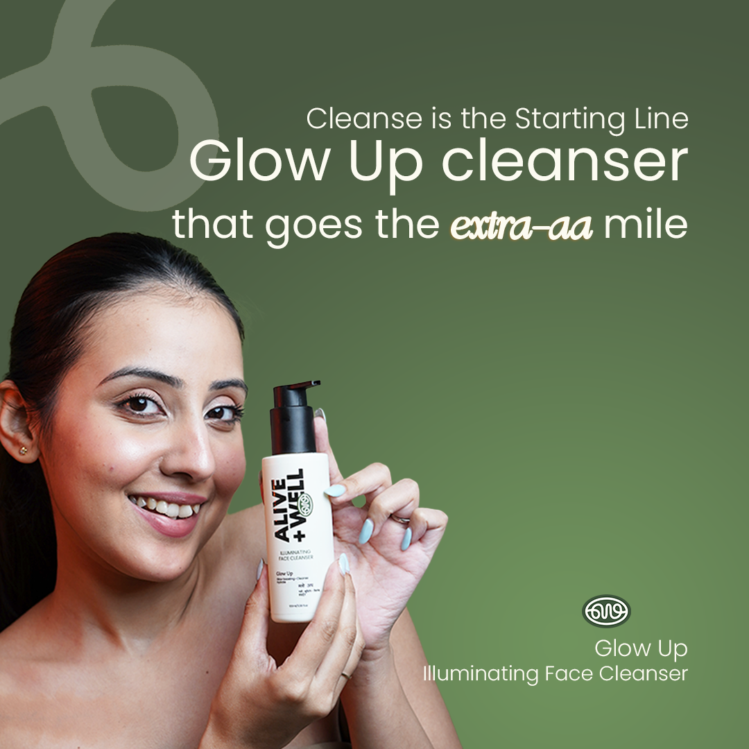 The Holi Grail - SPF50 PA++++ And Glow Up Illuminating Face Cleanser (100 ml)
